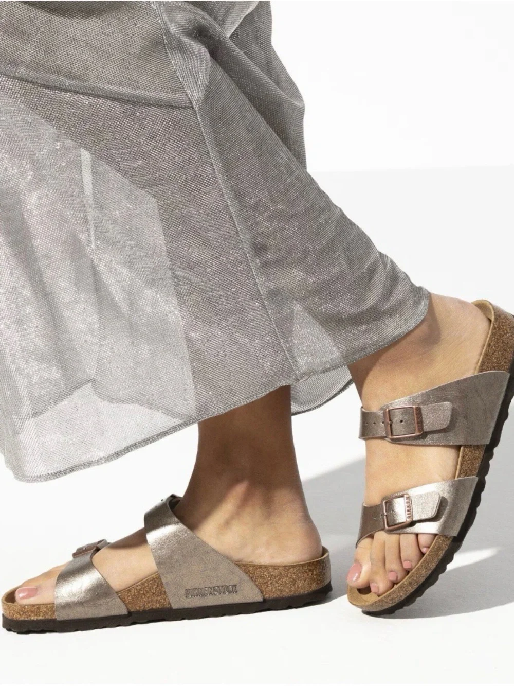 EUC Birkenstock Women’s Sydney Double-Strap Sandals in Metallic Brown.